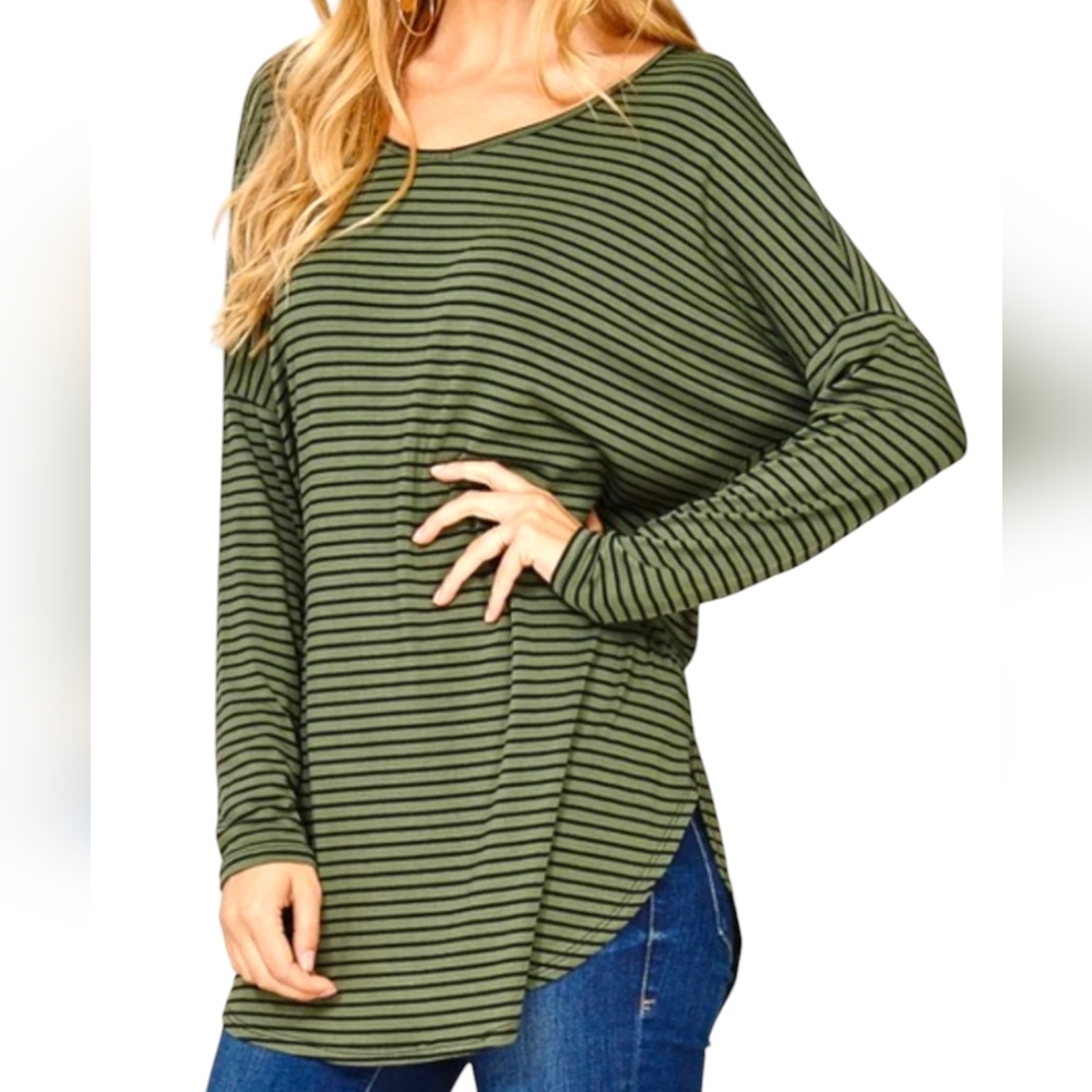 Forever 21 gray longsleeve top l